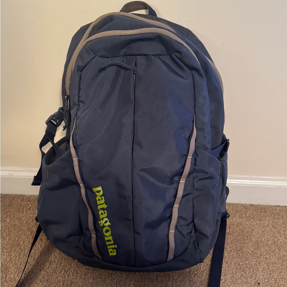 Patagonia Refugio 28L Backpack (old version)